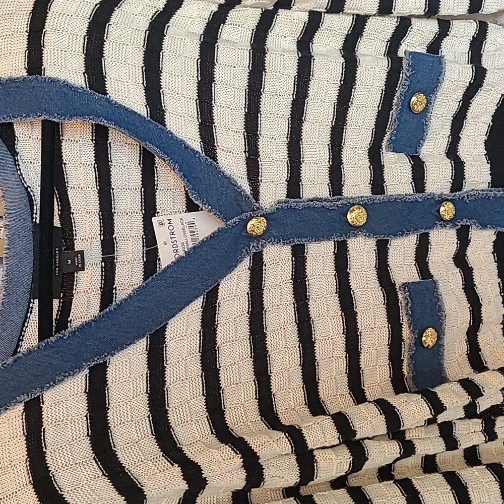 Laundry NWT Old Money Cardigan